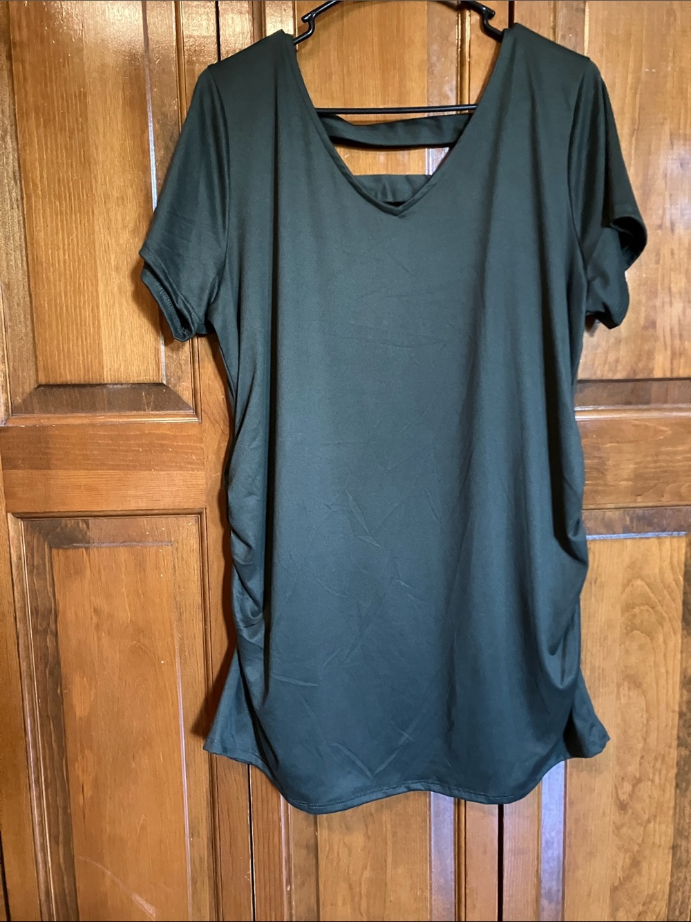 Women's Olive Short Sleeve V-Neck Tunic with Back Strap W A FREE necklace& MORE